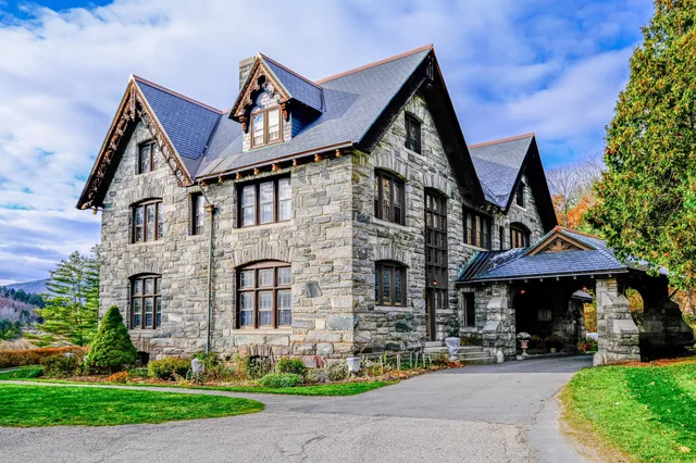 $400,000 | 60 Spaulding Road, Unit J1, Cavendish, VT 05153