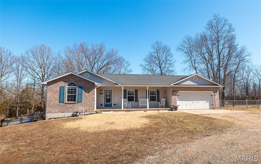37118 Willow Road Plato, MO 65552 - Photo 2 of 45