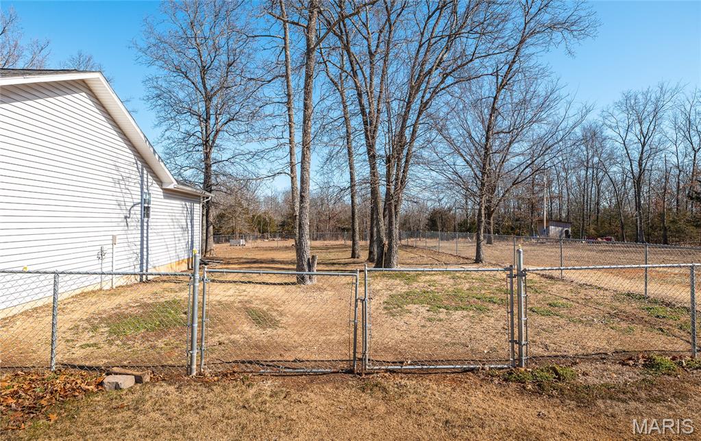 37118 Willow Road Plato, MO 65552 - Photo 27 of 45