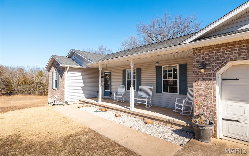 37118 Willow Road Plato, MO 65552 - Photo 3 of 45