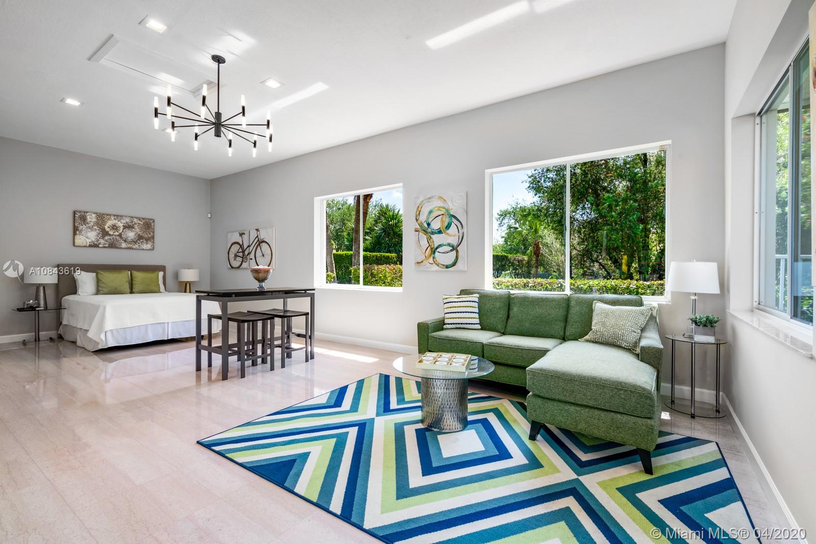 2725 Windmill Ranch Road Weston, FL 33331 - Photo 15 of 42 Large Detached Guest House that cannot be duplicated, overlooking tropical paradise and private lake view. Full kitchen, full bathroom.