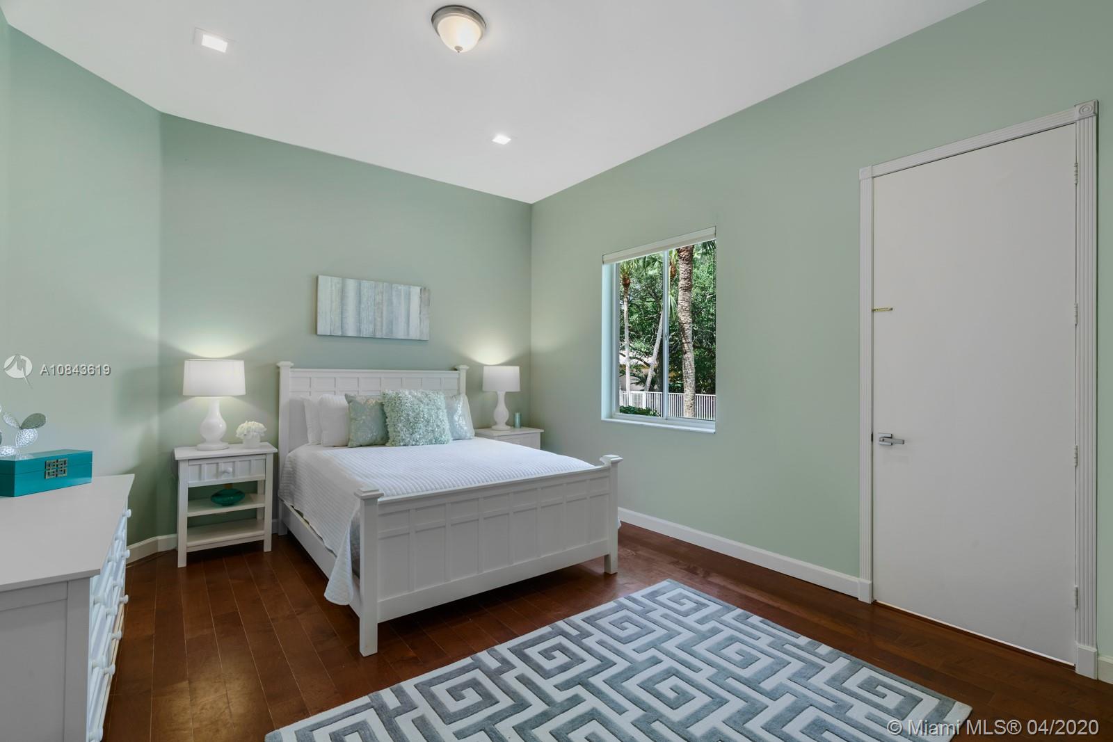 2725 Windmill Ranch Road Weston, FL 33331 - Photo 28 of 42 Guest Bedroom