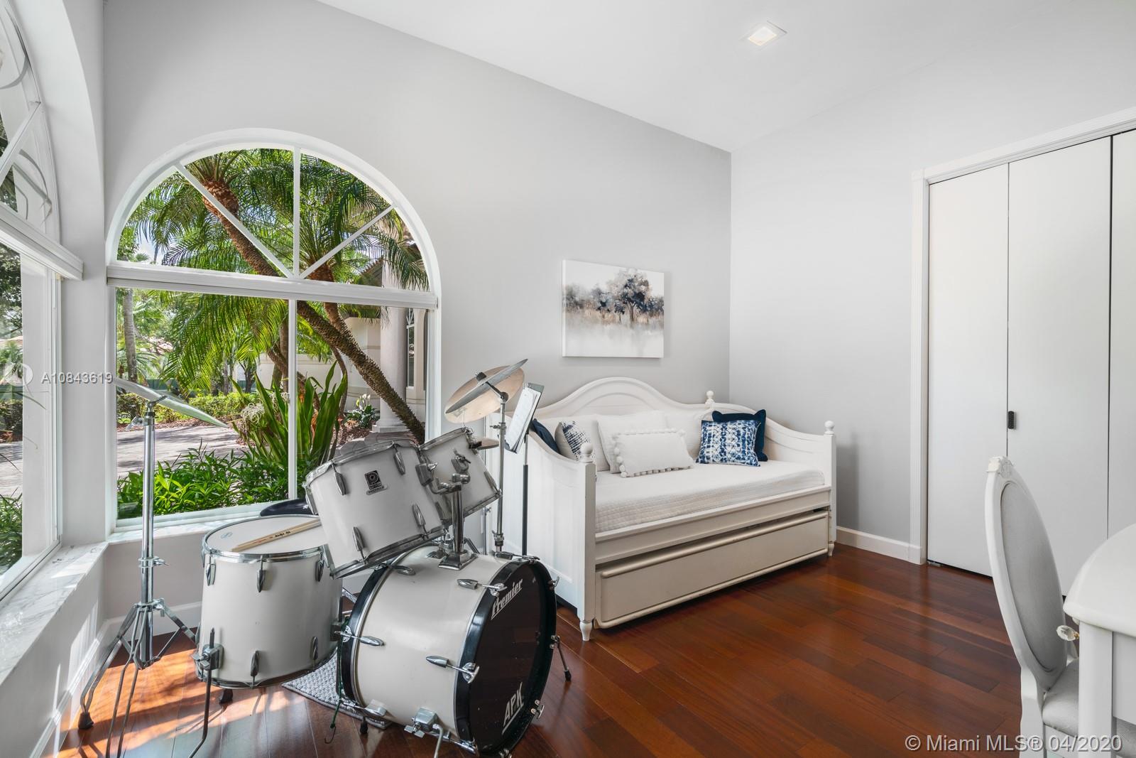 2725 Windmill Ranch Road Weston, FL 33331 - Photo 33 of 42 Guest Bedroom