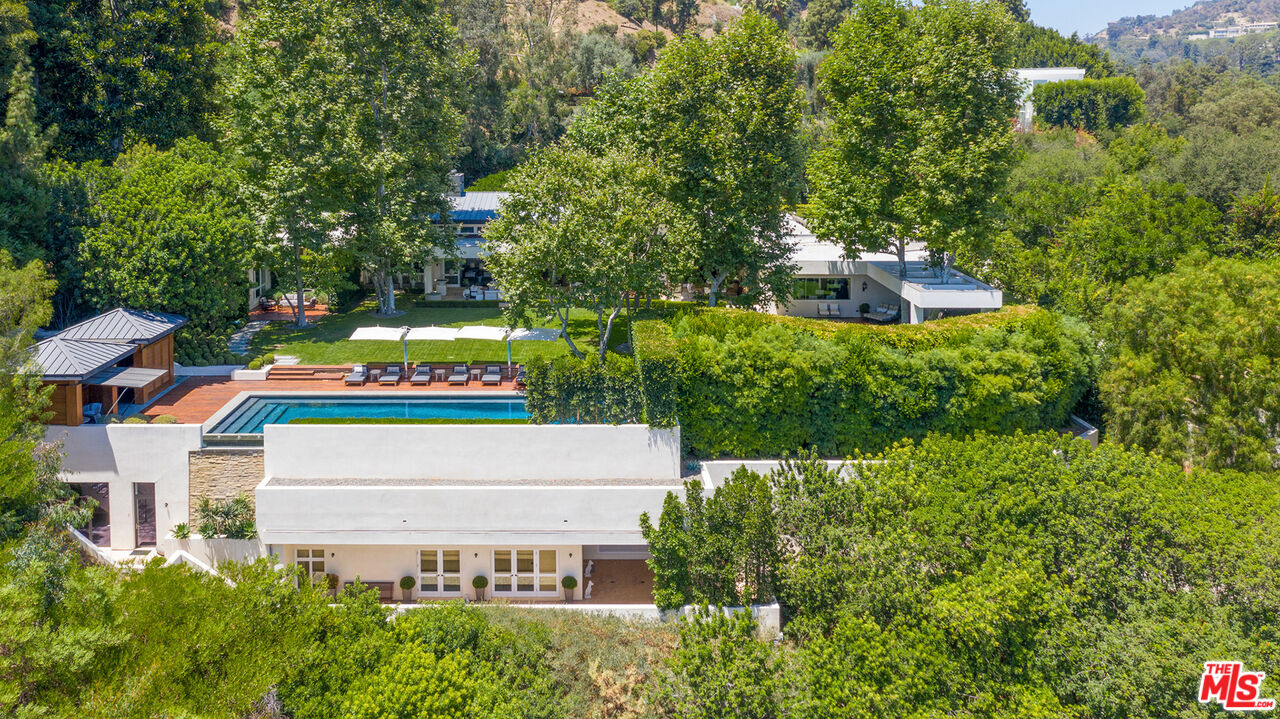 1192 Cabrillo Drive Beverly Hills, CA 90210 - Photo 9 of 43 an aerial view of a house