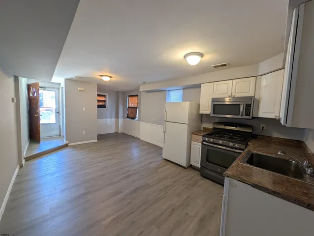 $1,550 | 25 North Boston Avenue, Unit 1, Atlantic City, NJ 08401