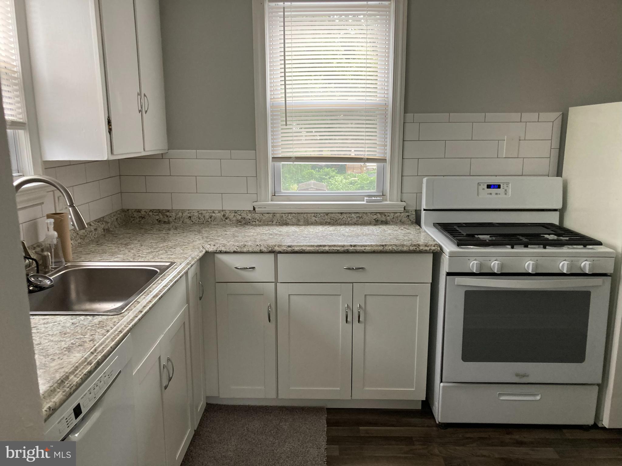 254 Wyoming Avenue, Unit B Audubon, NJ 08106 - Photo 4 of 4 Kitchen