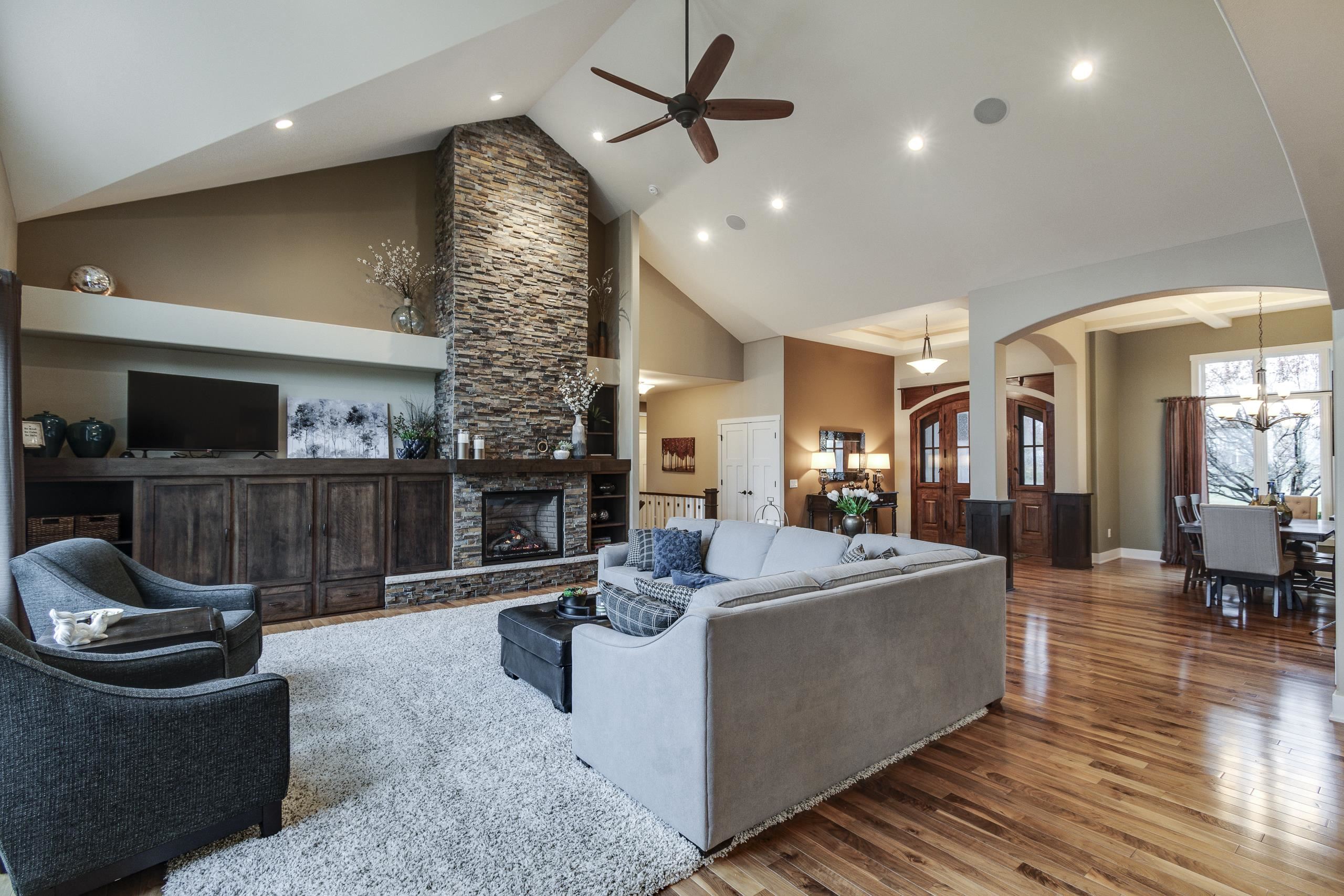 939 Carnoustie Way Oregon, WI 53575 - Photo 6 of 76