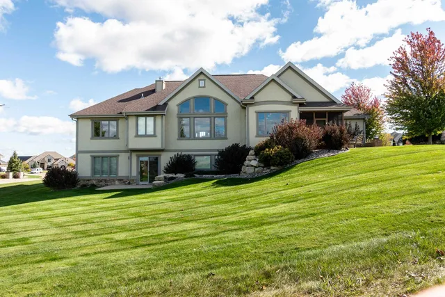 $1,275,000 | 939 Carnoustie Way, Oregon, WI 53575