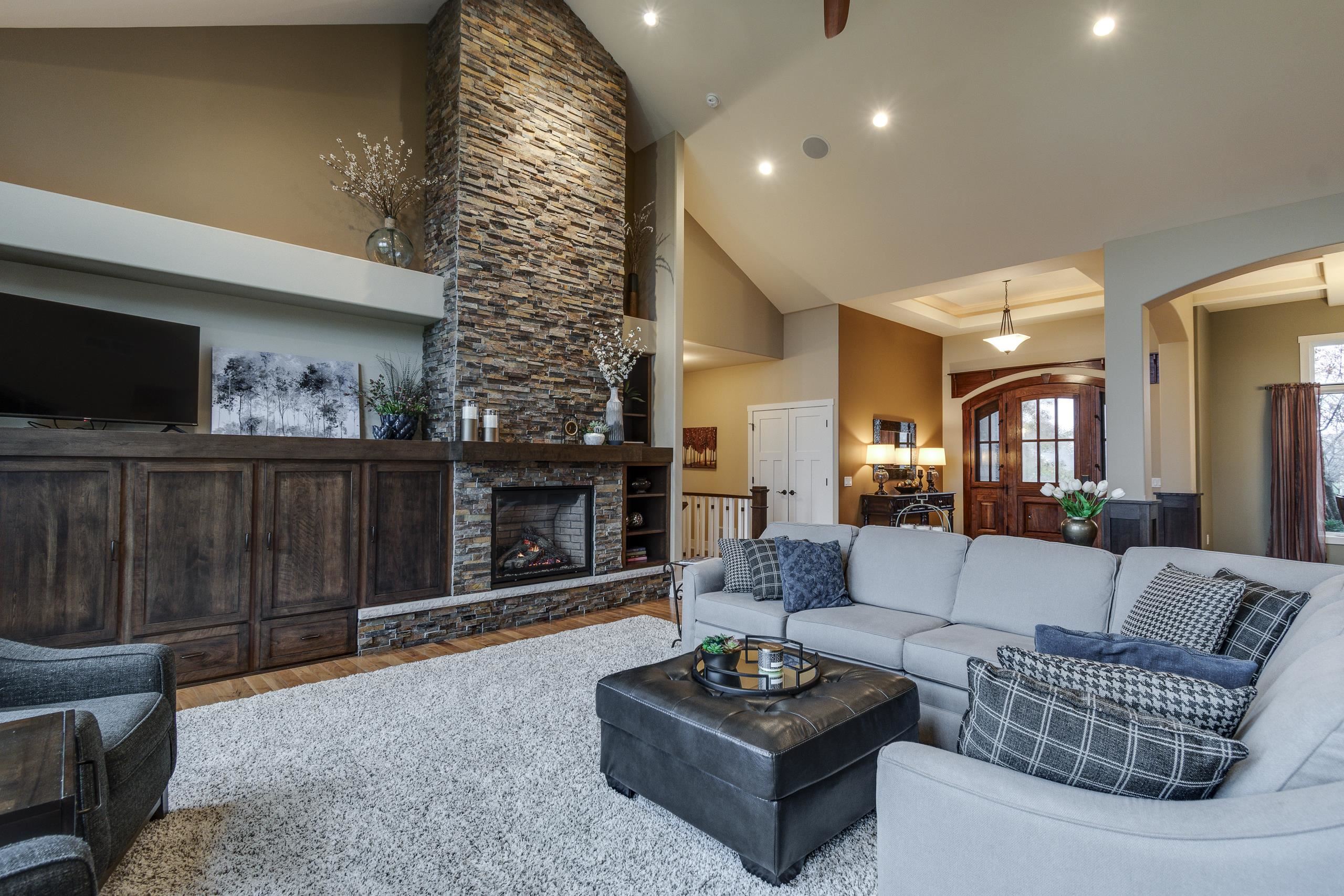 939 Carnoustie Way Oregon, WI 53575 - Photo 7 of 76