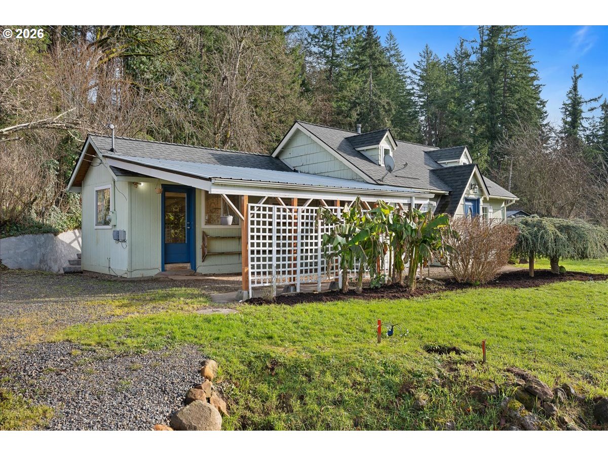 1401 South Water Street Silverton, OR 97381 - Photo 26 of 35