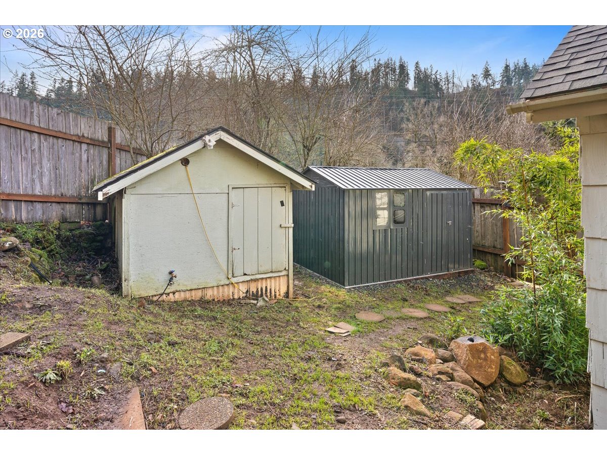 1401 South Water Street Silverton, OR 97381 - Photo 31 of 35