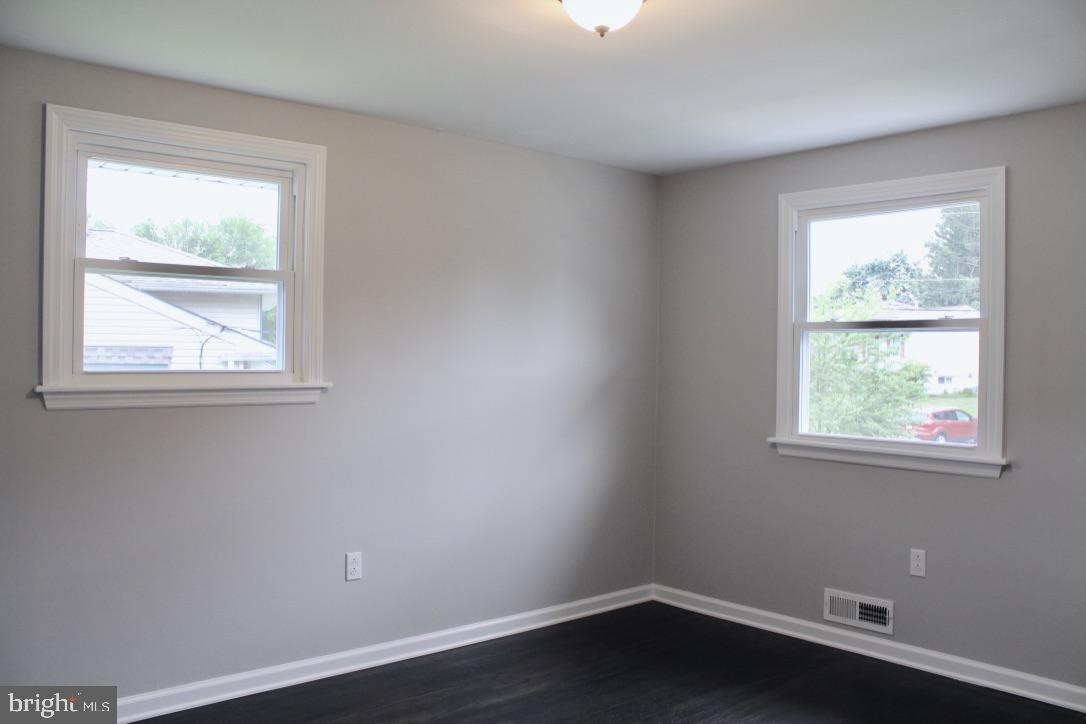 30 Hillside Road Stratford, NJ 08084 - Photo 24 of 28