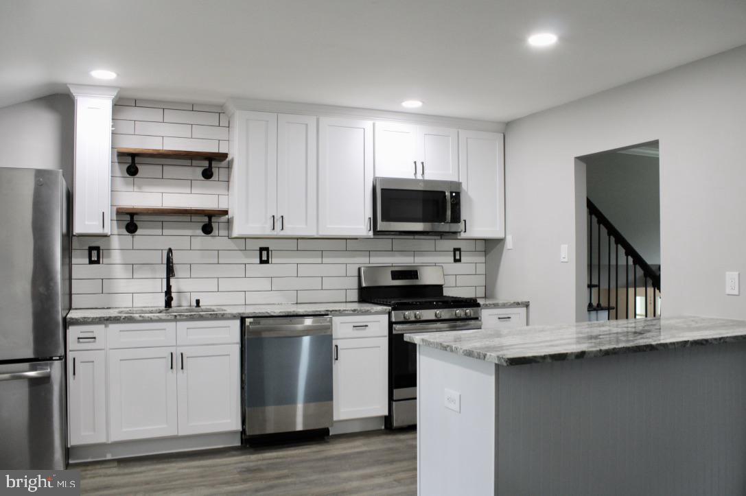 30 Hillside Road Stratford, NJ 08084 - Photo 5 of 28