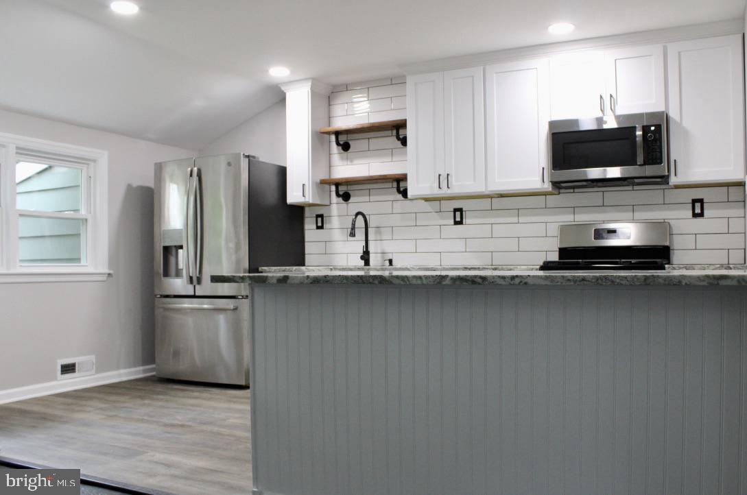 30 Hillside Road Stratford, NJ 08084 - Photo 6 of 28