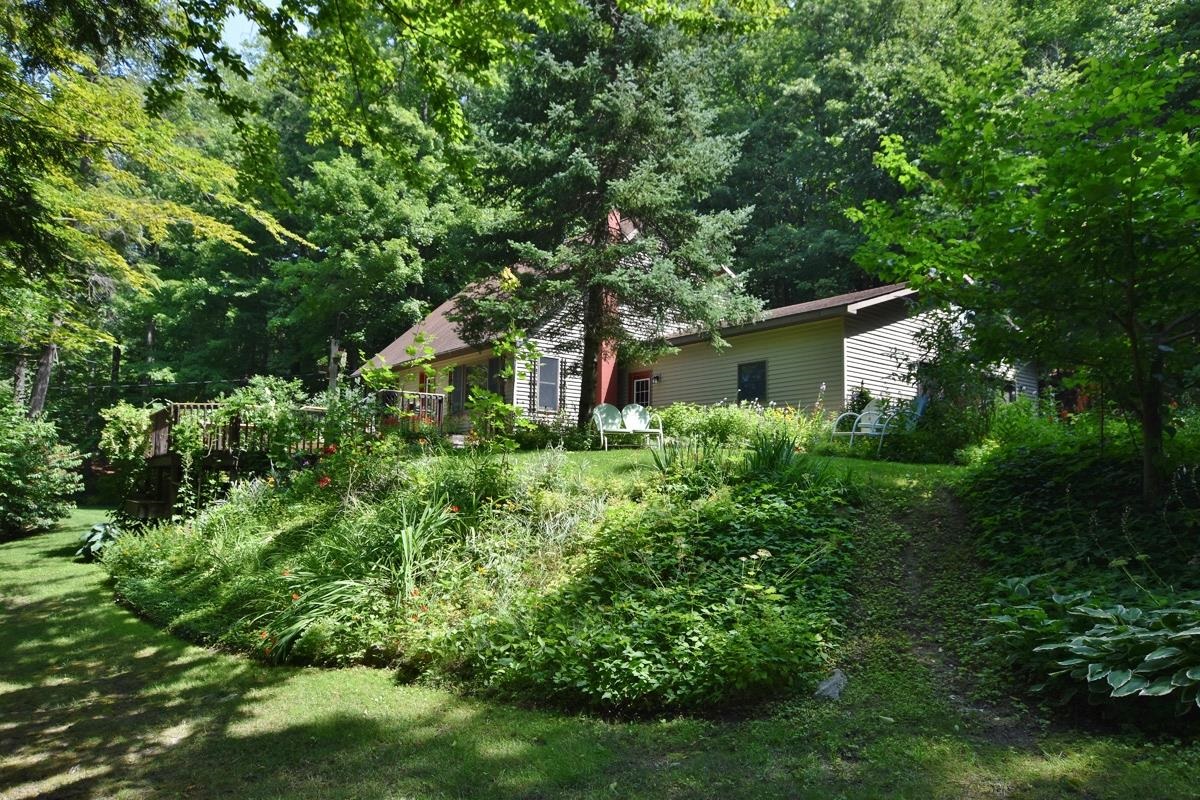 2247 South Richter Road Suttons Bay, MI 49682 - Photo 50 of 60 1914563-49.JPG