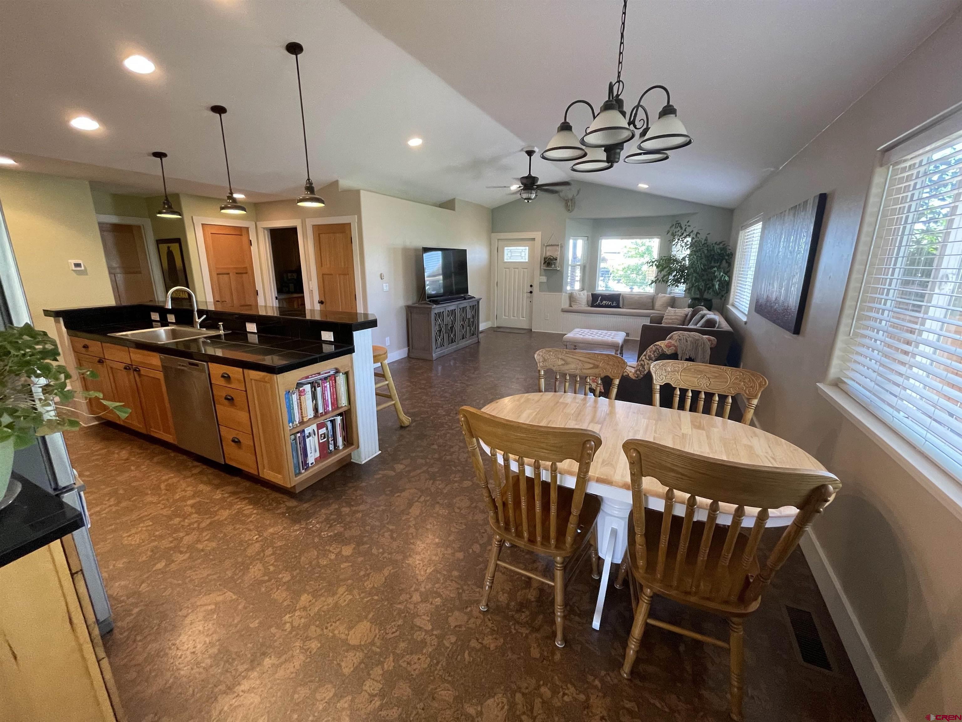 825 Hickory Ridge Bayfield, CO 81122 - Photo 5 of 24 Gallery Image 5