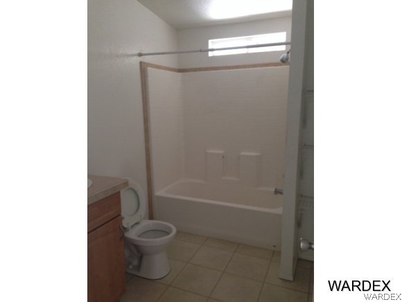 4359 South Cindy Road Fort Mohave, AZ 86426 - Photo 13 of 14 Bathroom