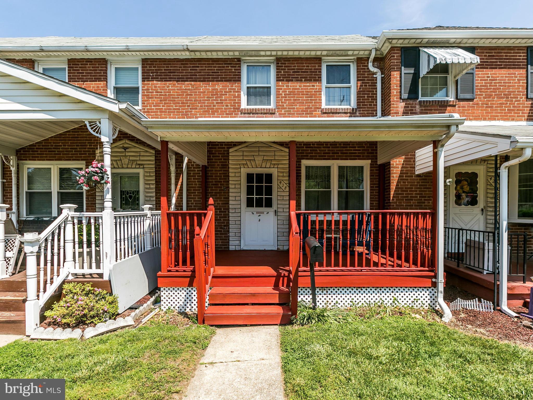 428 Trappe Road Baltimore, MD 21222 - Photo 28 of 30 a view of a house with wooden floor and a fence