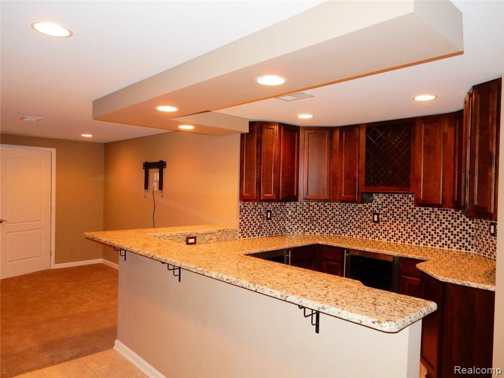 3382 Everett Drive Rochester, MI 48307 - Photo 65 of 92 LowerLevel (12) (Large).JPG