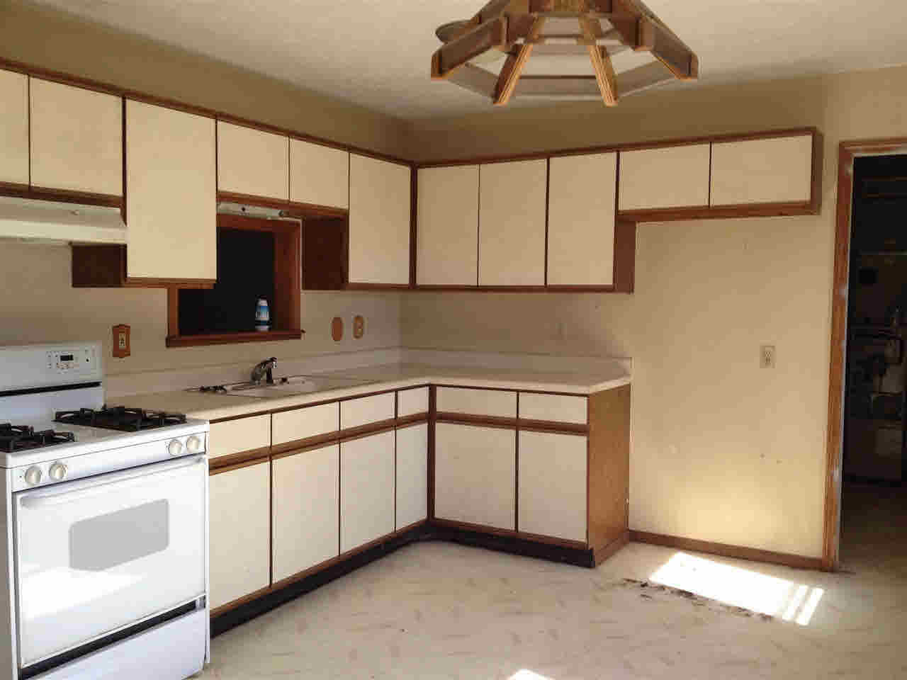 447 Grant Street Rome City, IN 46784 - Photo 2 of 4 Gallery Image 2