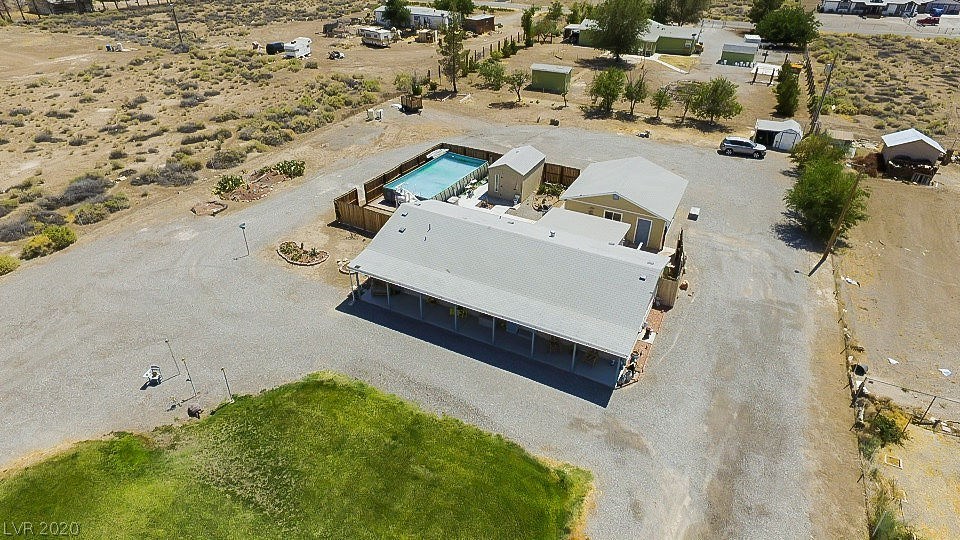 2821 Retread Road Pahrump, NV 89048 - Photo 3 of 26 Gallery Image 3