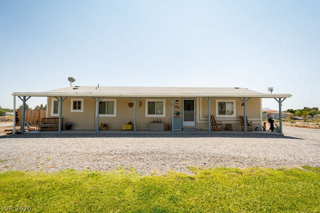 2821 Retread Road Pahrump, NV 89048 - Photo 4 of 26 Gallery Image 4