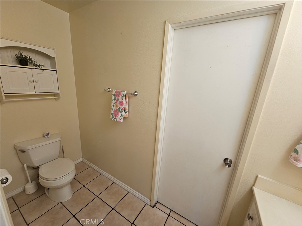 9431 Shadowood Drive, Unit E Montclair, CA 91763 - Photo 46 of 72