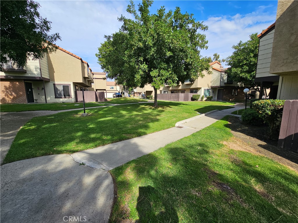 9431 Shadowood Drive, Unit E Montclair, CA 91763 - Photo 69 of 72