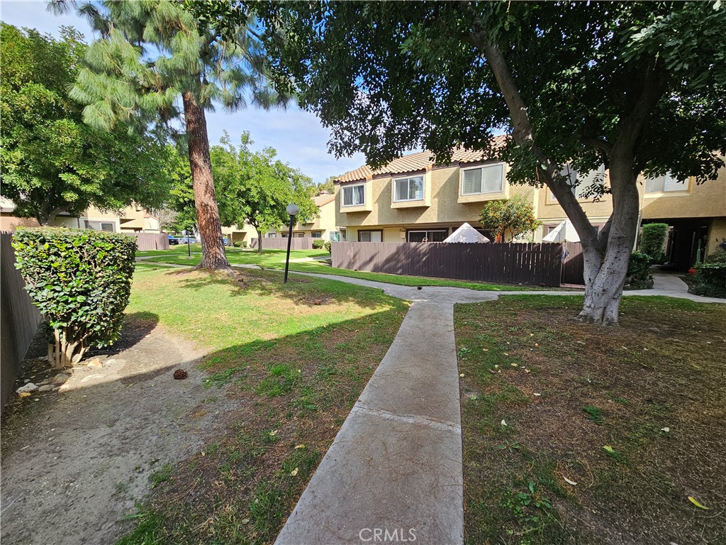 9431 Shadowood Drive, Unit E Montclair, CA 91763 - Photo 71 of 72