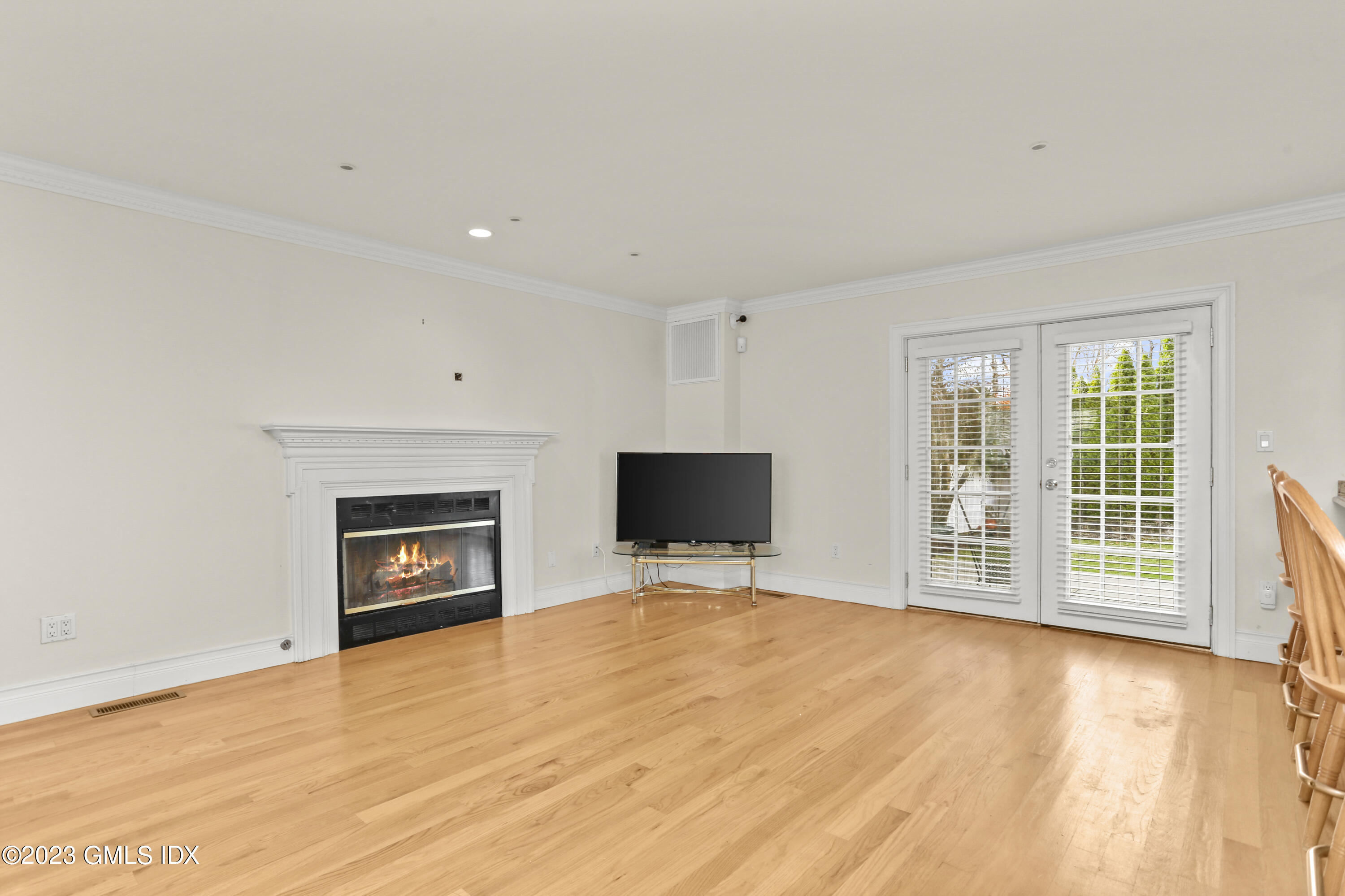 58 Sherwood Place Greenwich, CT 06830 - Photo 4 of 47 a view of empty room with a fireplace