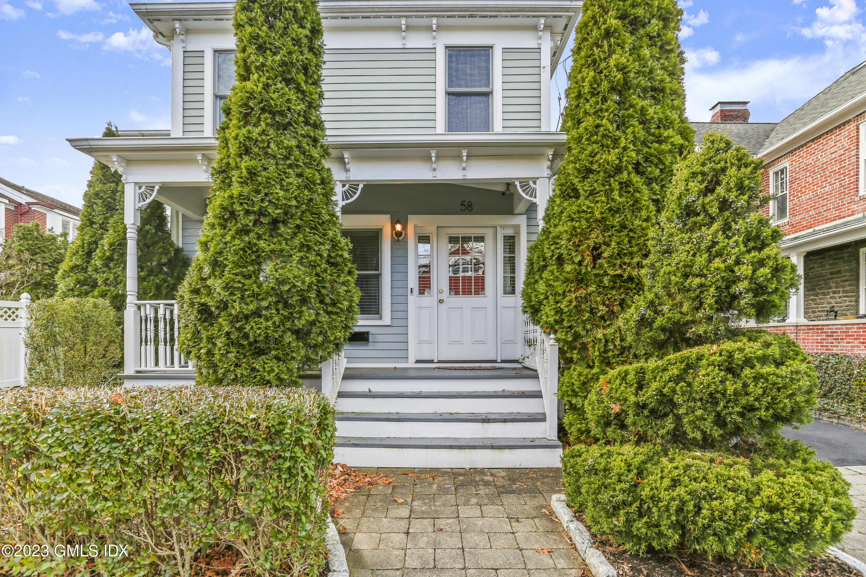 58 Sherwood Place Greenwich, CT 06830 - Photo 43 of 47 front view of a house