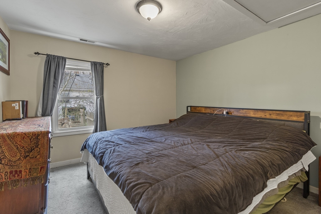 10 3rd Avenue Wareham, MA 02571 - Photo 17 of 32