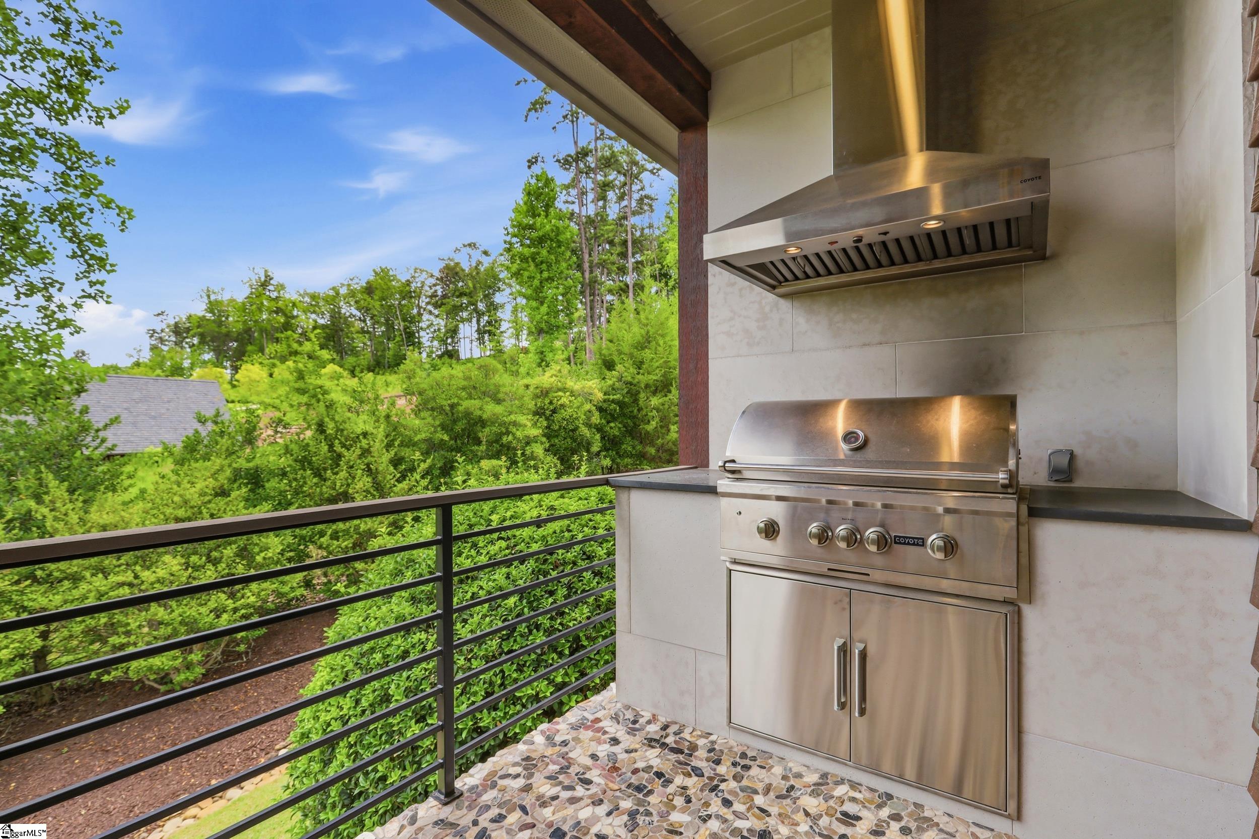 147 South Edgewater Drive Sunset, SC 29685 - Photo 29 of 50