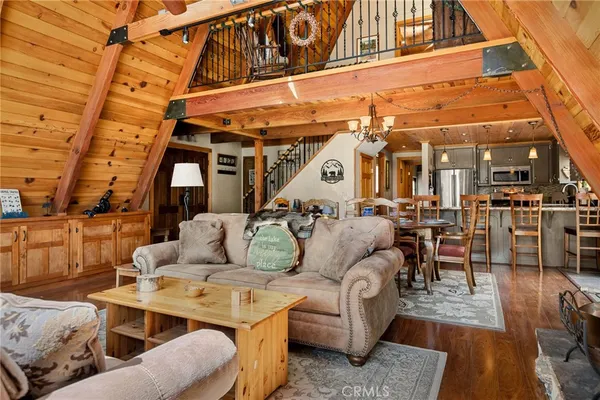 $775,000 | 348 Brentwood Drive, Lake Arrowhead, CA 92352