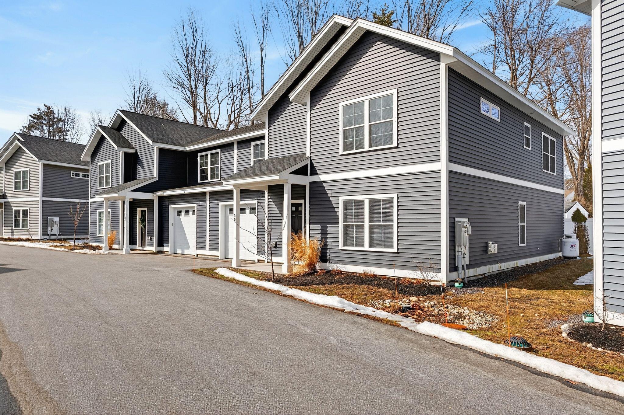 30 Fawn Wds Way, Unit 30 Westbrook, ME 04092 - Photo 2 of 31 30_Fawn_Woods_Wy_003_1