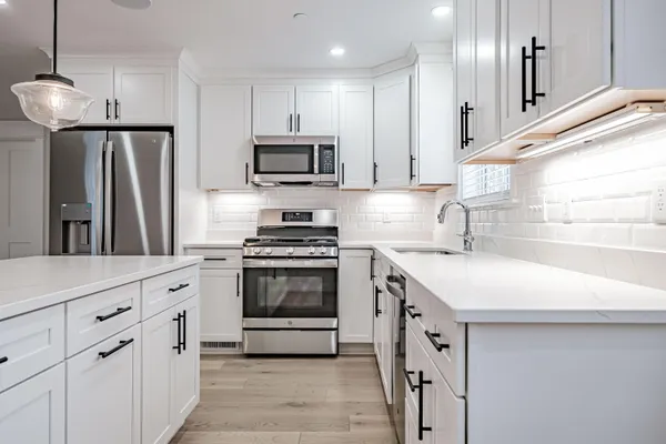 $589,000 | 30 Fawn Wds Way, Unit 30, Westbrook, ME 04092