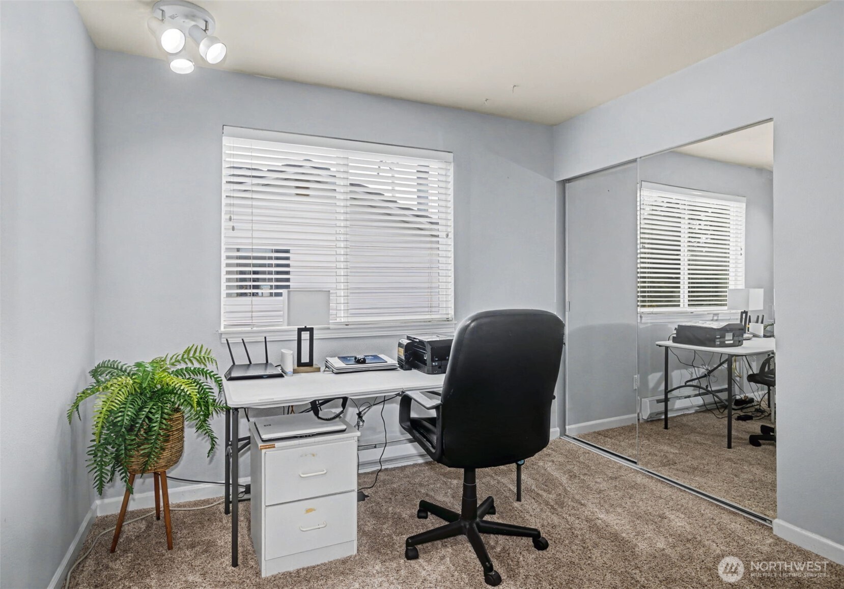 4108 Northeast 6th Place, Unit 2A Renton, WA 98059 - Photo 21 of 32