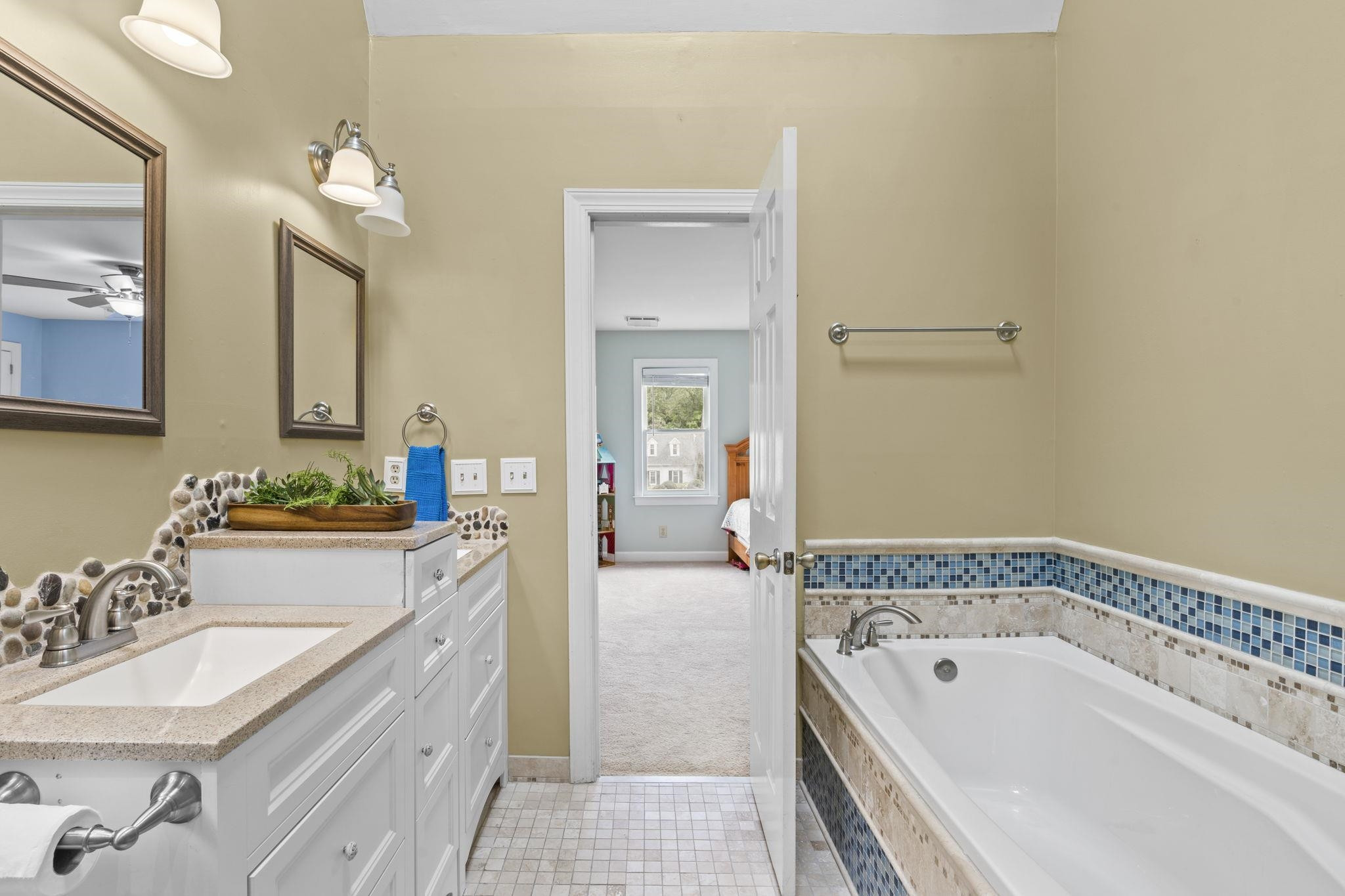 11301 Dunleith Drive Raleigh, NC 27614 - Photo 42 of 70 2nd FL Primary bath
