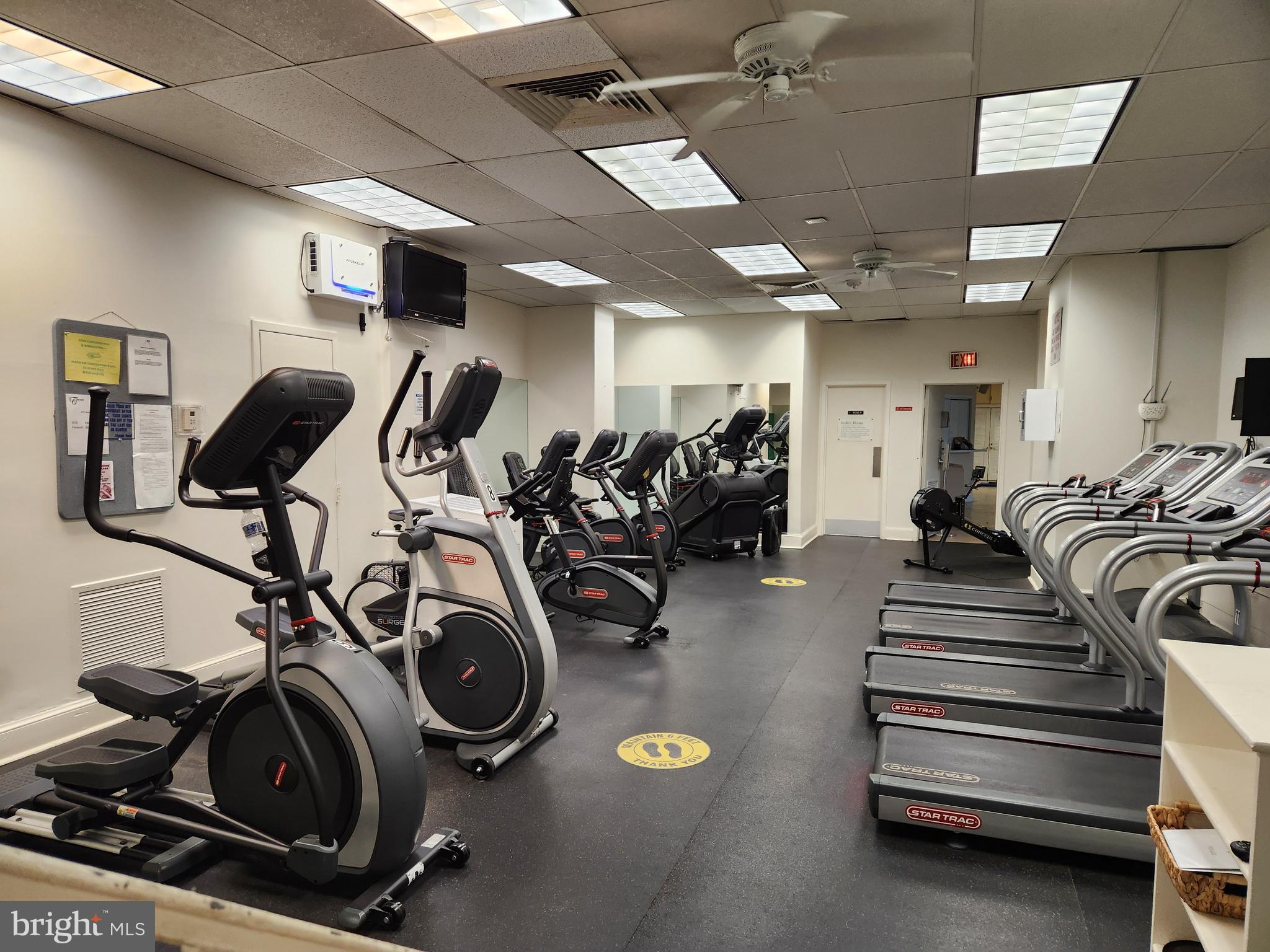 4201 Cathedral Avenue Northwest, Unit 1012E Washington, DC 20016 - Photo 18 of 18 a view of a room with gym equipment