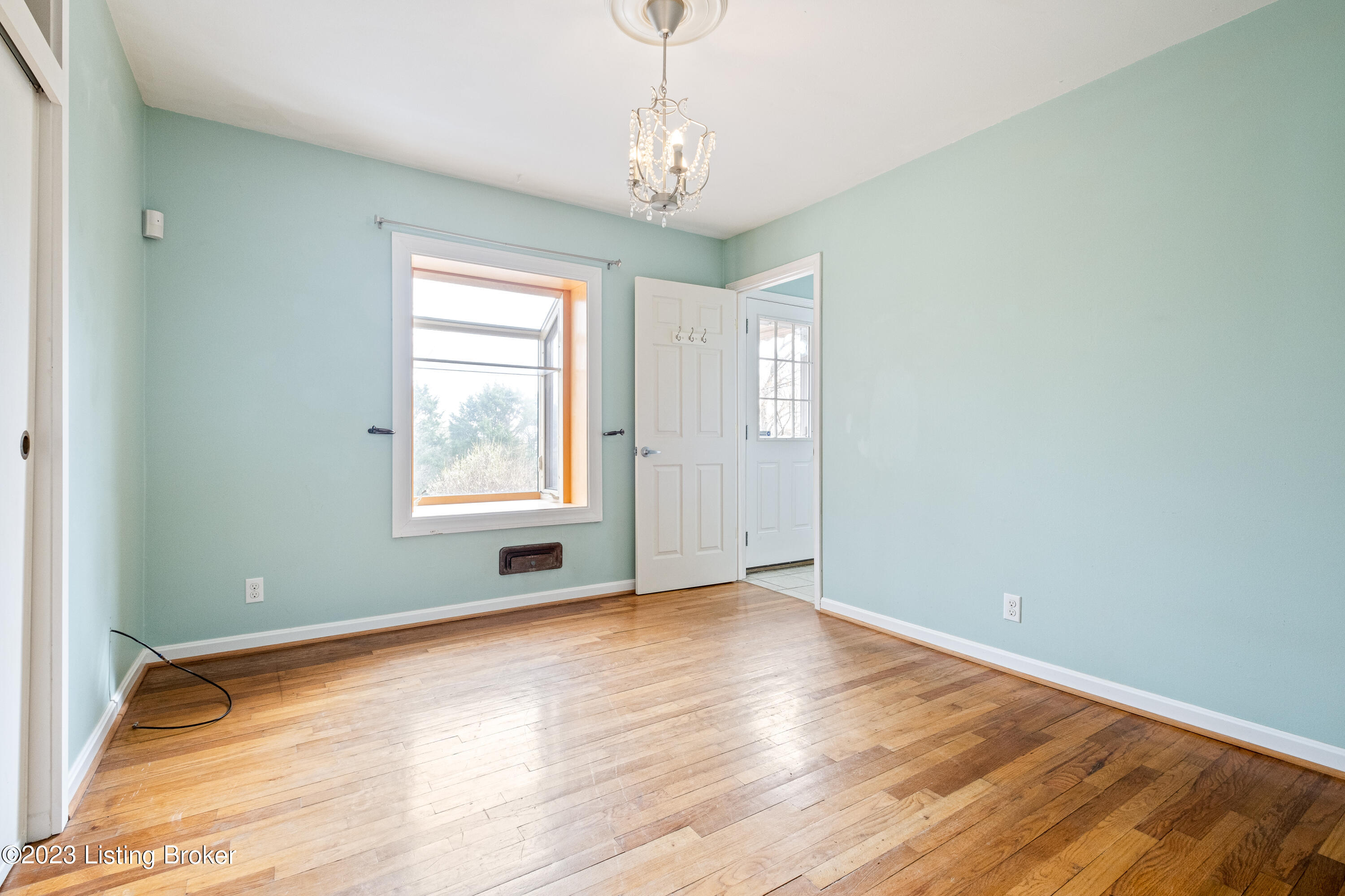 12300 Hardwick Road Louisville, KY 40243 - Photo 15 of 37 12300 hardwick Rd-10