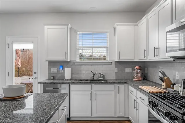 $390,000 | 6947 Saddlebred Drive, Trinity, NC 27370