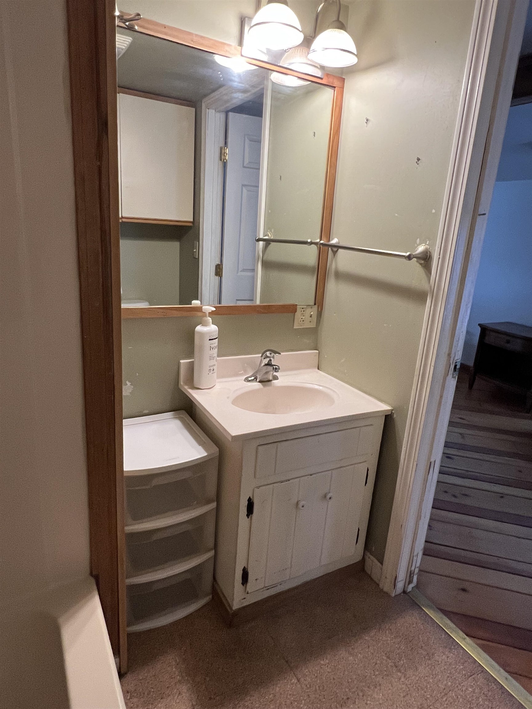 58 Valley Road Brattleboro, VT 05301 - Photo 11 of 18 Gallery Image 11