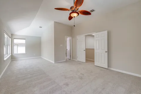 $599,900 | 1202 Oakwood Boulevard, Round Rock, TX 78681
