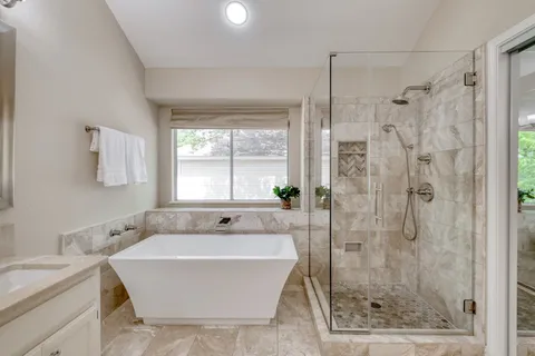 $599,900 | 1202 Oakwood Boulevard, Round Rock, TX 78681