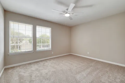 $599,900 | 1202 Oakwood Boulevard, Round Rock, TX 78681