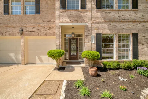 $599,900 | 1202 Oakwood Boulevard, Round Rock, TX 78681