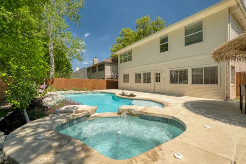 $599,900 | 1202 Oakwood Boulevard, Round Rock, TX 78681