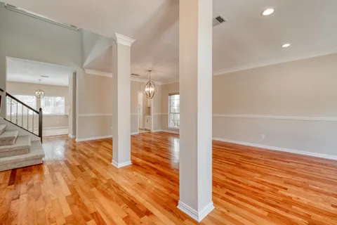 $599,900 | 1202 Oakwood Boulevard, Round Rock, TX 78681
