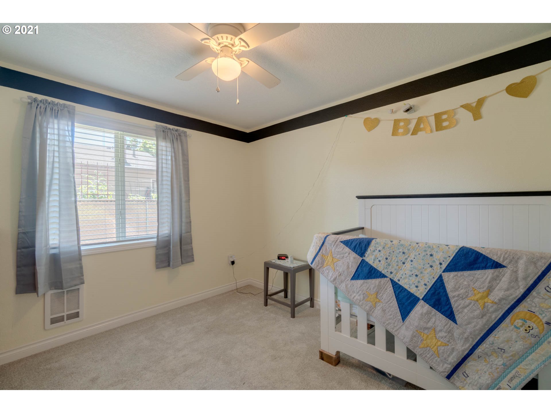 17950 Davis Street Sandy, OR 97055 - Photo 13 of 32 Gallery Image 13