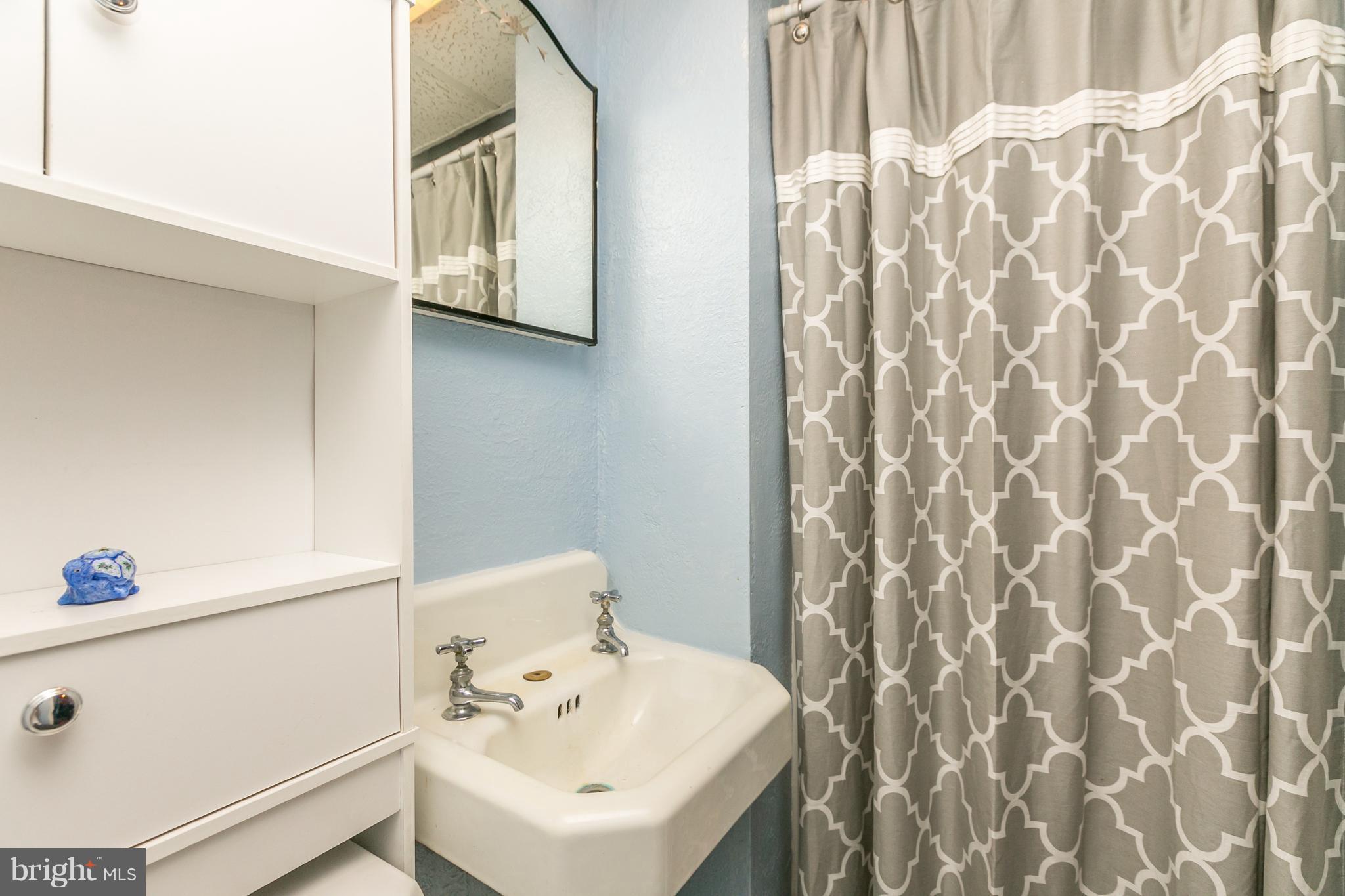 6430 Blenheim Road Baltimore, MD 21212 - Photo 23 of 30 Bath